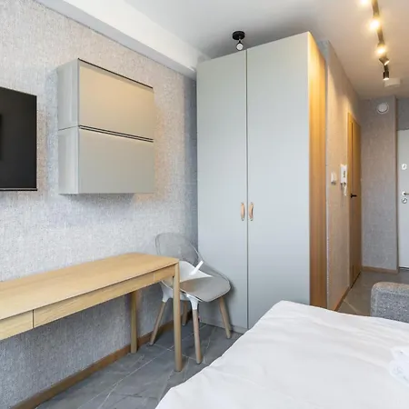 Reymonta 24 Smart Space By Bookinghost Apartmán